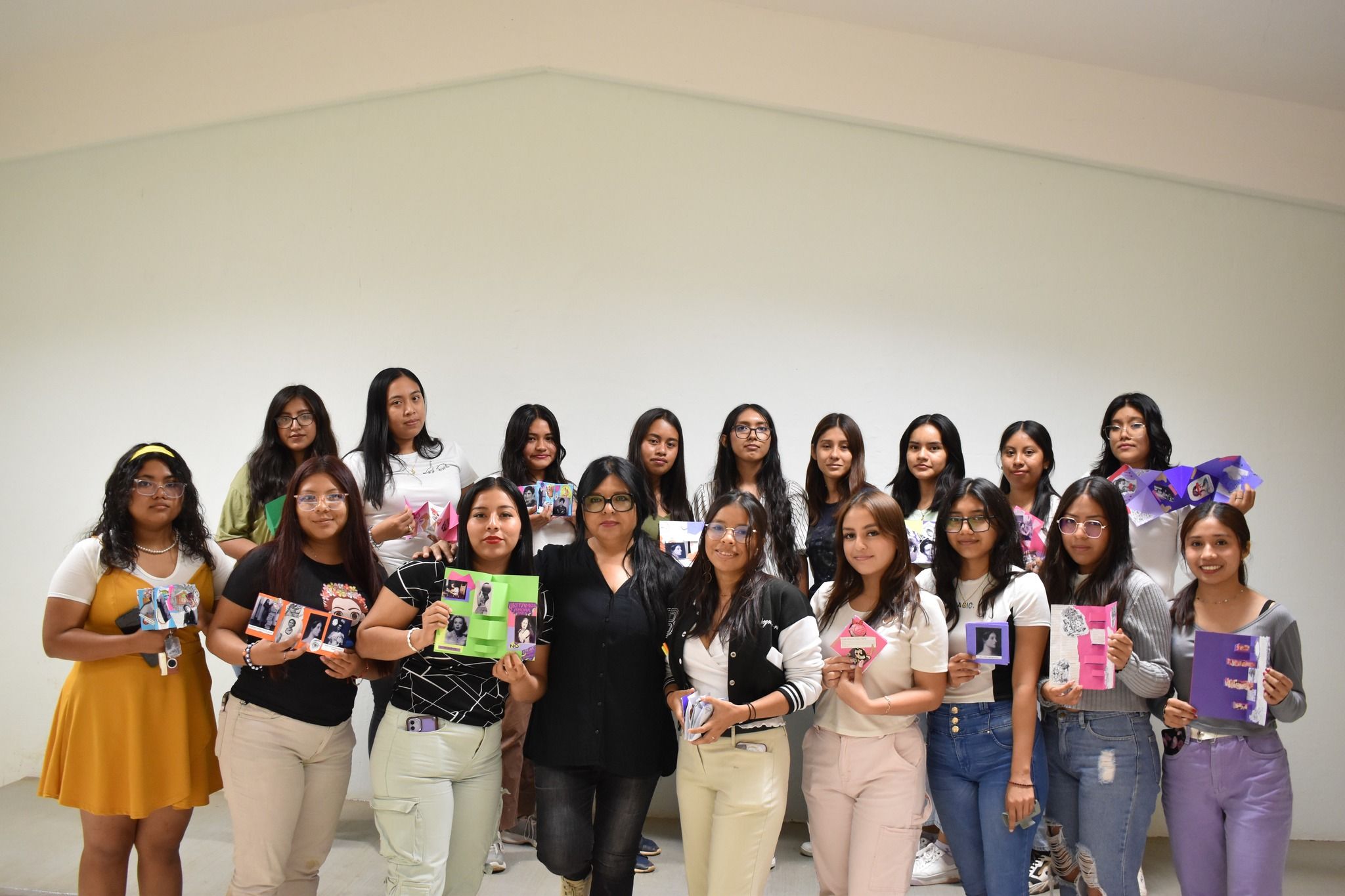 Taller Artístico para Celebrar el Día Internacional de la Mujer