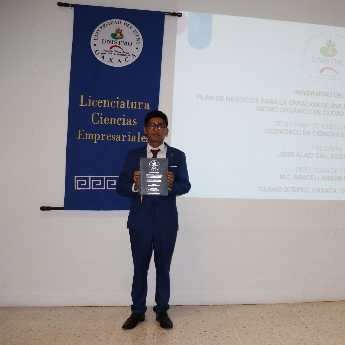 Felicitaciones al Licenciado José Alaid Gallegos Álvarez
