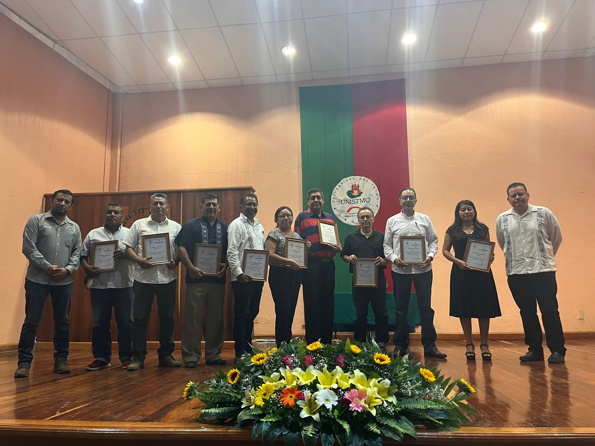 Entrega de Reconocimientos a Trabajadores con 20 Años de
