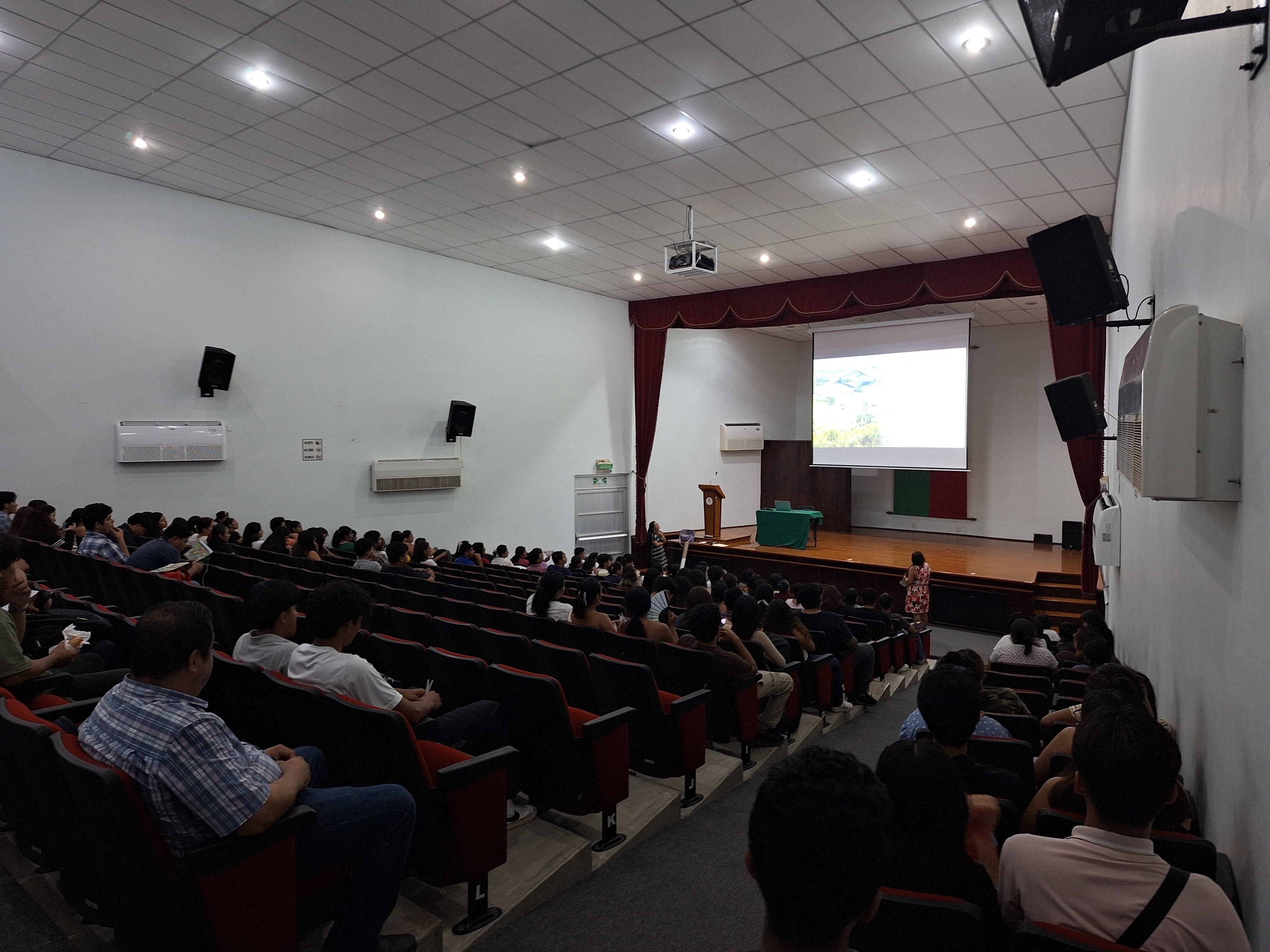 Taller ‘Mujeres en defensa de los territorios’